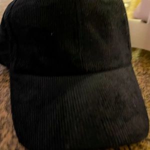 Hat new with tags - black - never worn